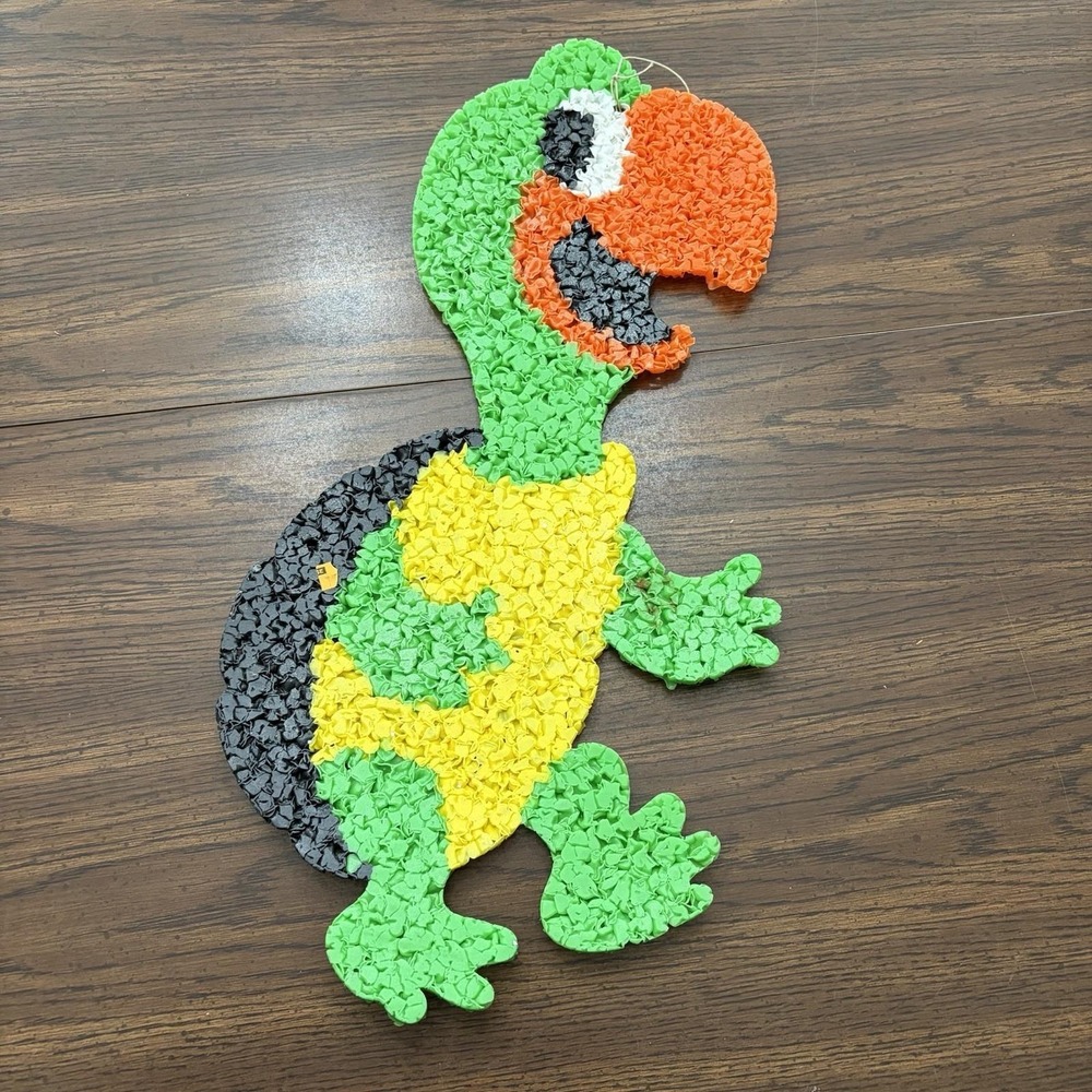 Vintage Melted Plastic Popcorn Turtle Wall Hanging Decor - Picture 5 of 11